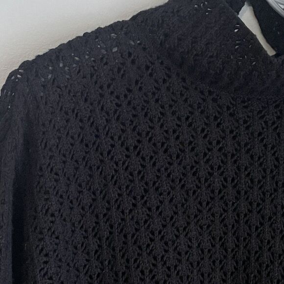 Garnet Hill Silk Cashmere Crochet Sweater Size Small Mock Neck Black Preppy - Picture 8 of 16